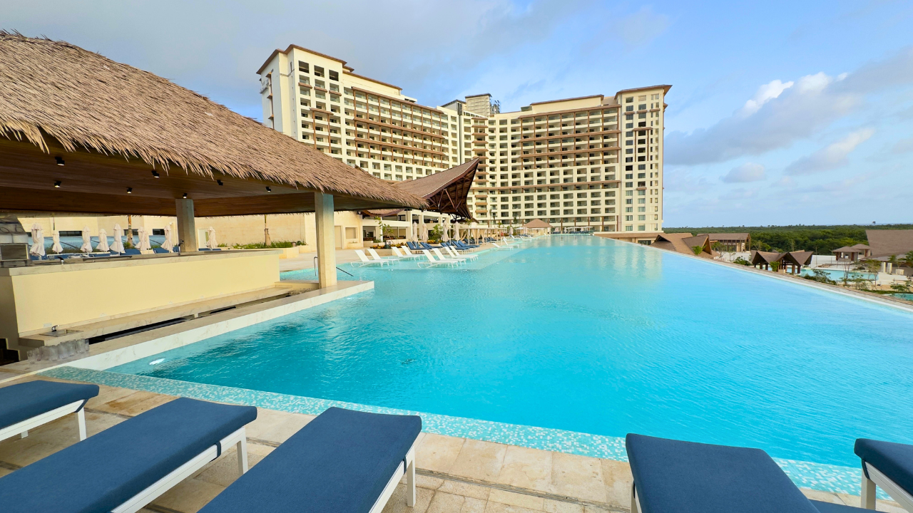 Luxury Travel Background